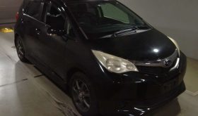 SUBARU TREZIA