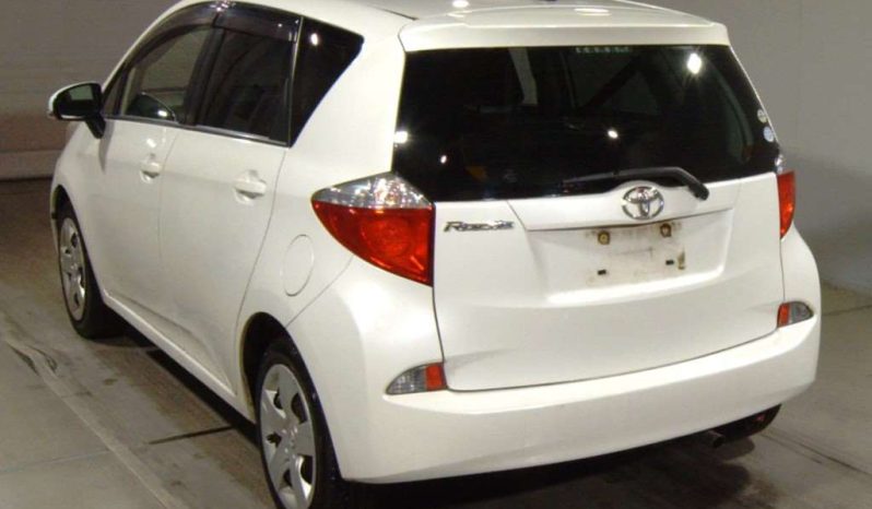 TOYOTA RACTIS full