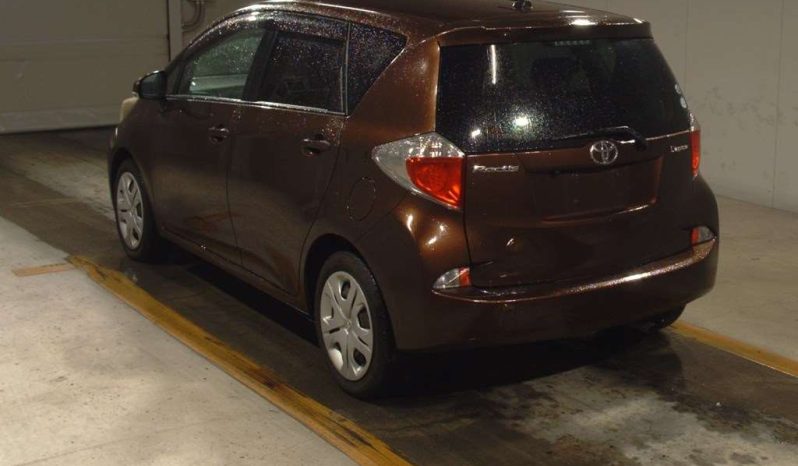 TOYOTA RACTIS full