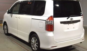 TOYOTA NOAH full