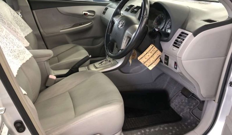 TOYOTA COROLLA AXIO full