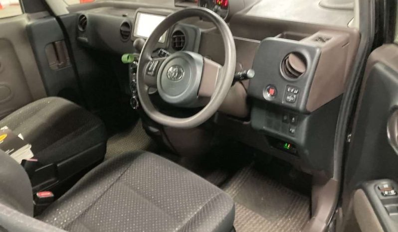 TOYOTA SPADE full
