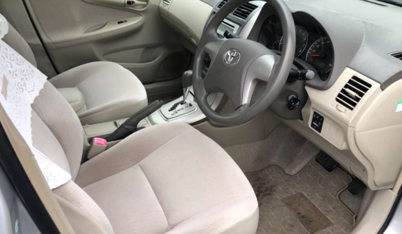 TOYOTA CORROLA AXIO full