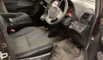 TOYOTA RACTIS full