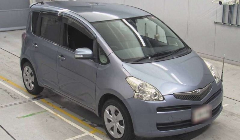 TOYOTA RACTIS full