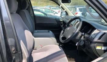 TOYOTA HIACE VAN full