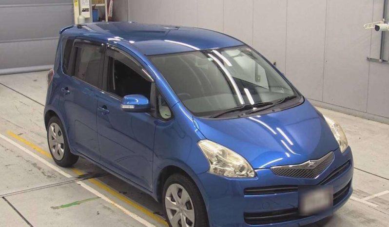 TOYOTA RACTIS full
