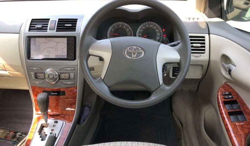 TOYOTA COROLLA AXIO full