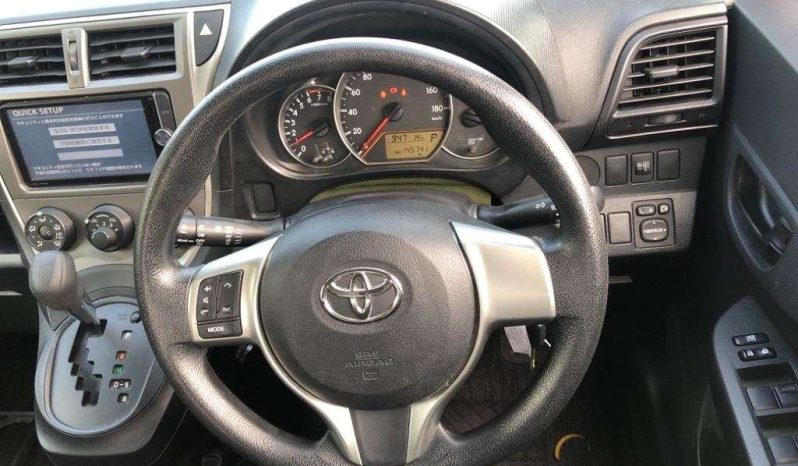 TOYOTA RACTIS full