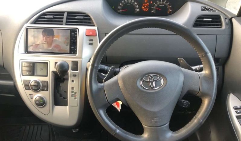TOYOTA RACTIS full