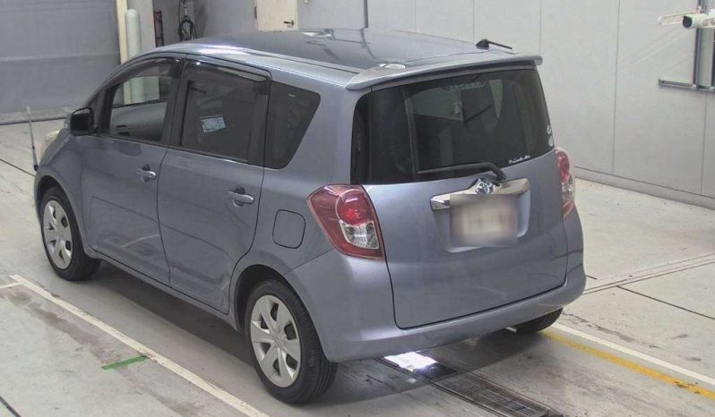 TOYOTA RACTIS full
