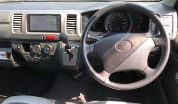 TOYOTA HIACE VAN full