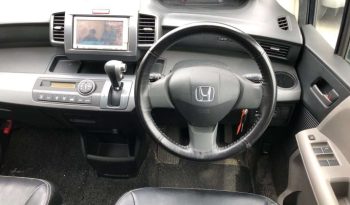 HONDA FREED full
