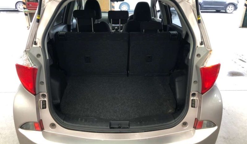 TOYOTA RACTIS full