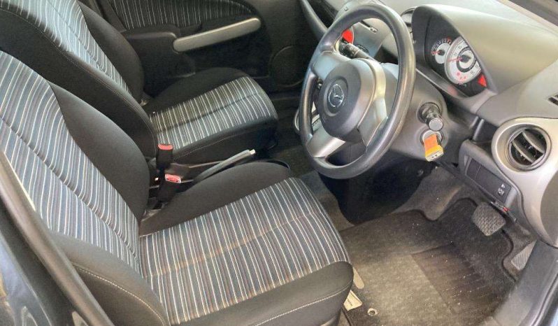 MAZDA DEMIO full
