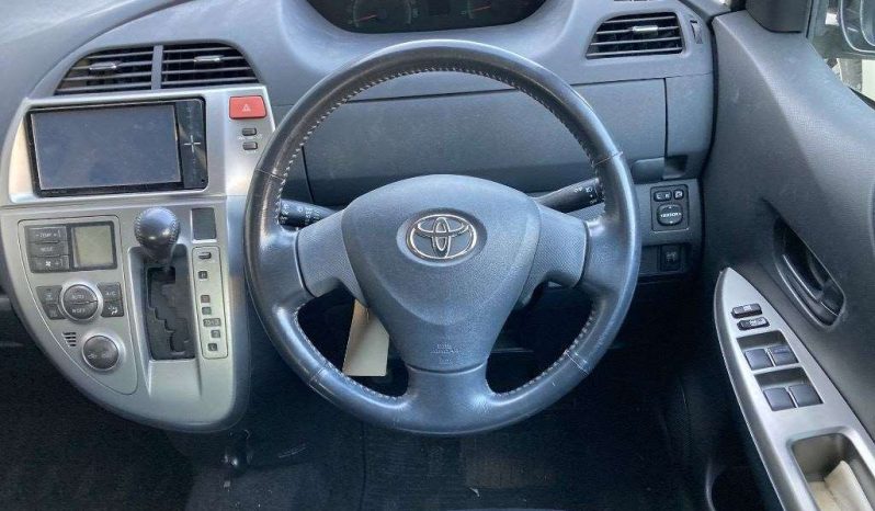 TOYOTA RACTIS full