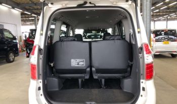 TOYOTA NOAH full