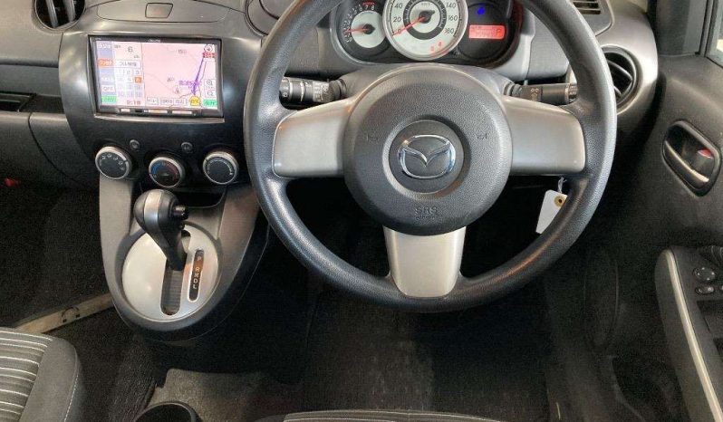 MAZDA DEMIO full