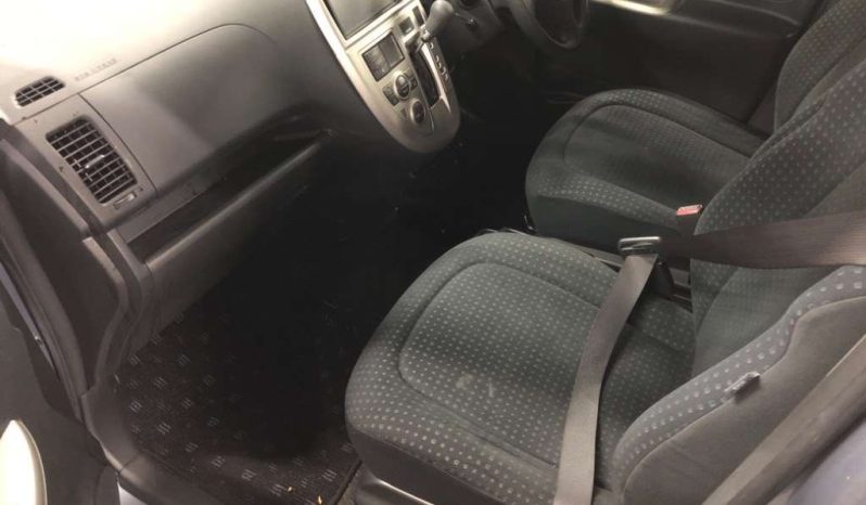 TOYOTA RACTIS full
