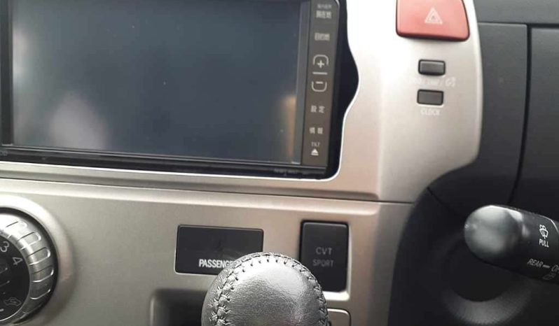 TOYOTA RACTIS full