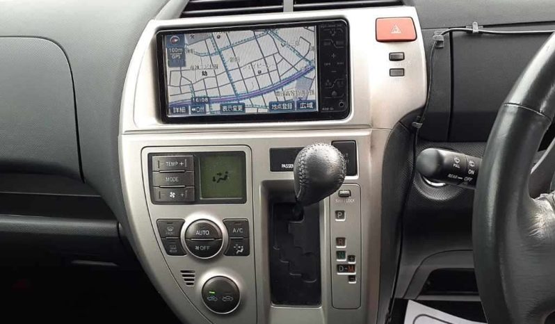 TOYOTA RACTIS full