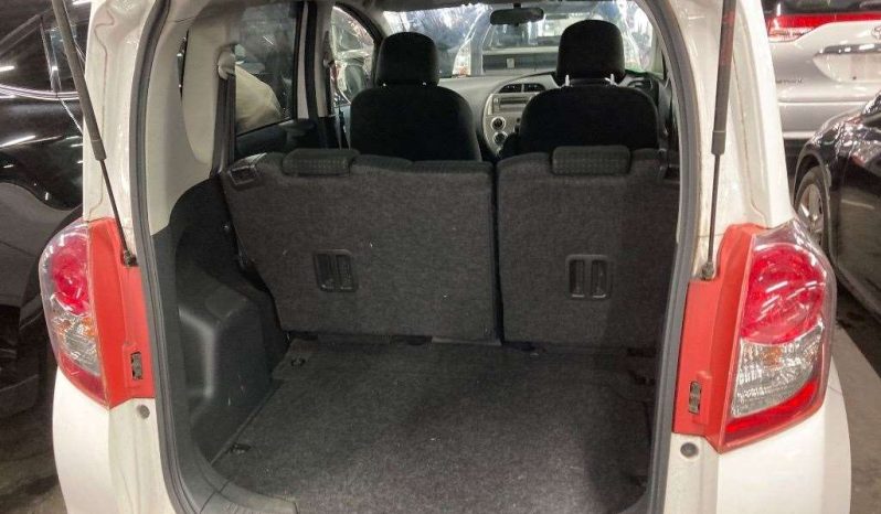 TOYOTA RACTIS full
