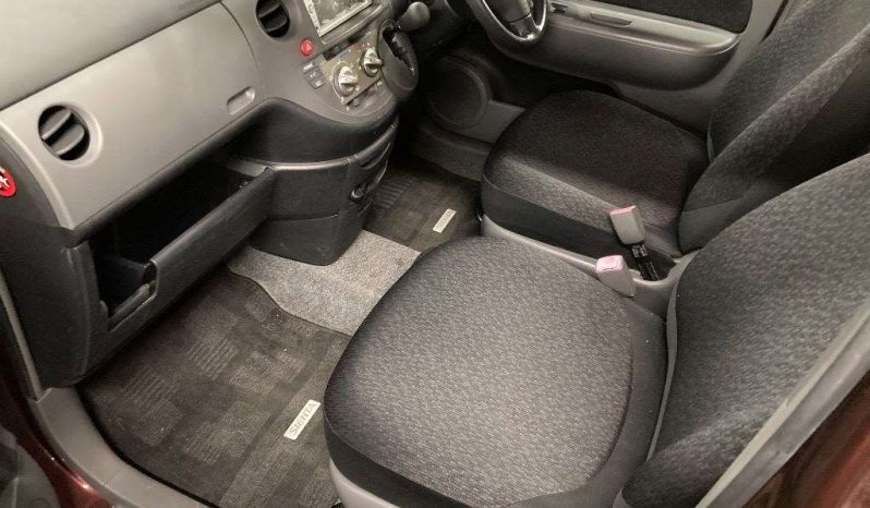 TOYOTA SIENTA full
