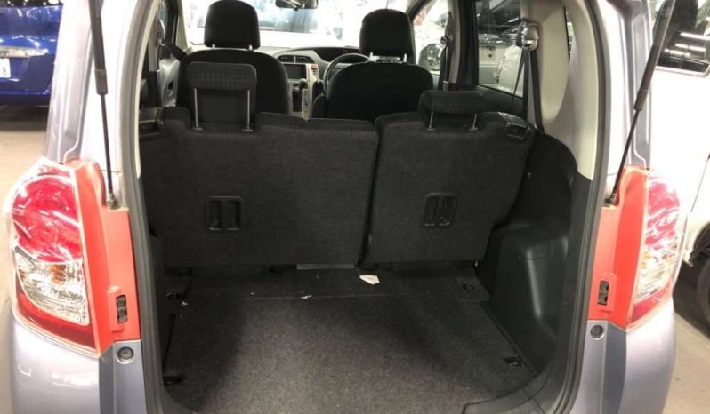 TOYOTA RACTIS full