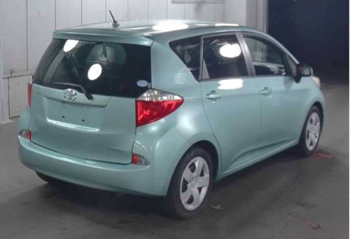 TOYOTA RACTIS full