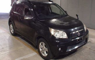 TOYOTA RUSH full