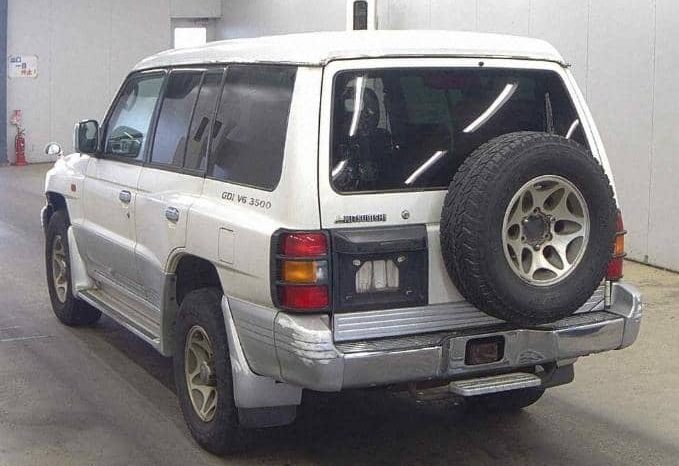 MITSUBISHI PAJERO full