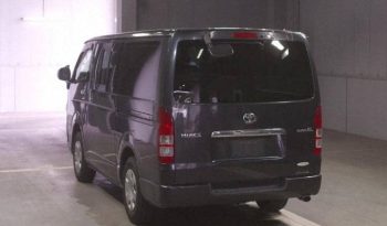 TOYOTA HIACE VAN full