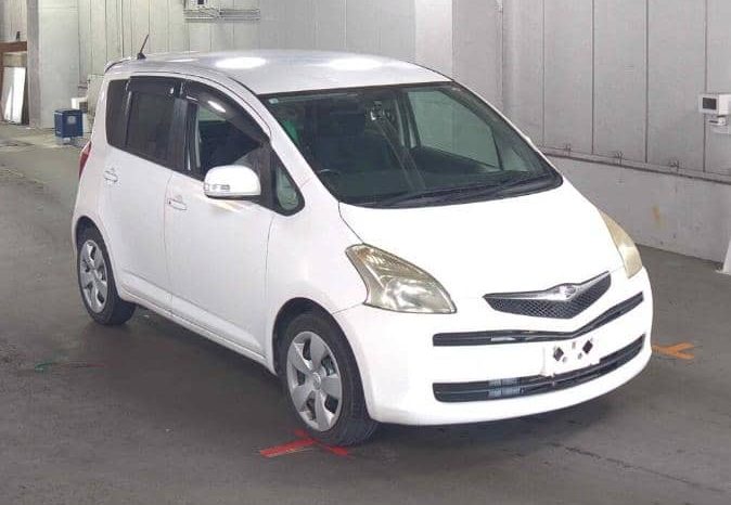 TOYOTA RACTIS full