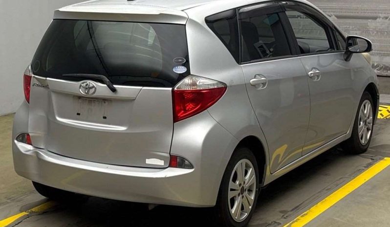 TOYOTA RACTIS full
