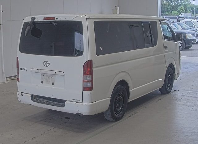 TOYOTA HIACE full
