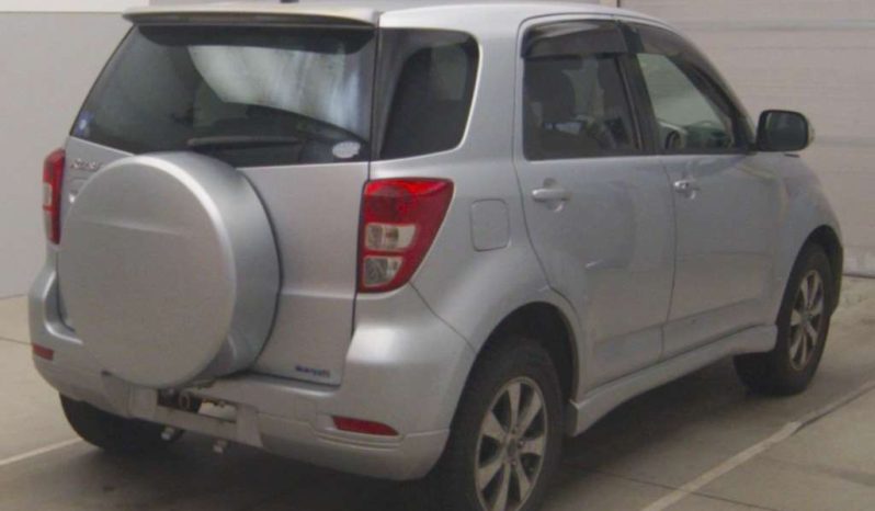 TOYOTA RUSH full