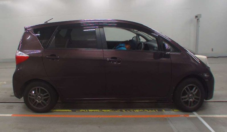 TOYOTA RACTIS full