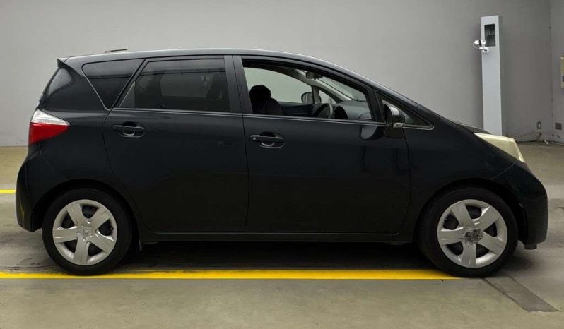 TOYOTA RACTIS full