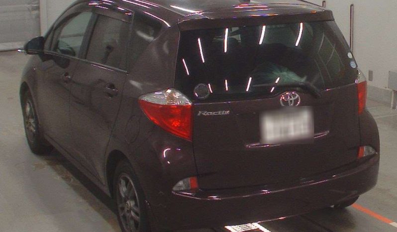 TOYOTA RACTIS full