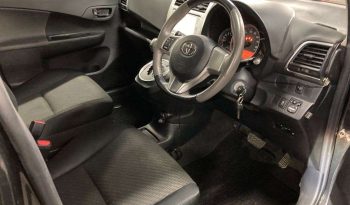 TOYOTA RACTIS full