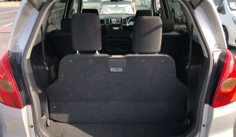 TOYOTA COROLLA AXIO full