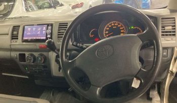 TOYOTA HIACE VAN full
