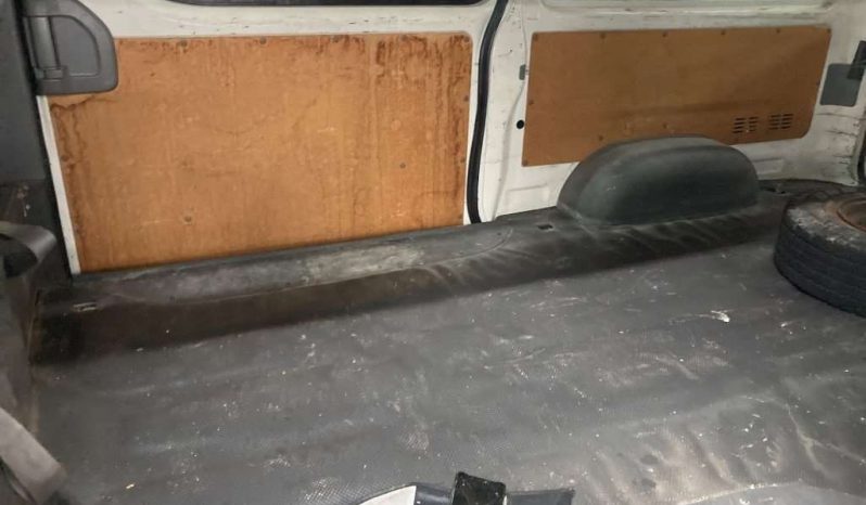 TOYOTA HIACE VAN full