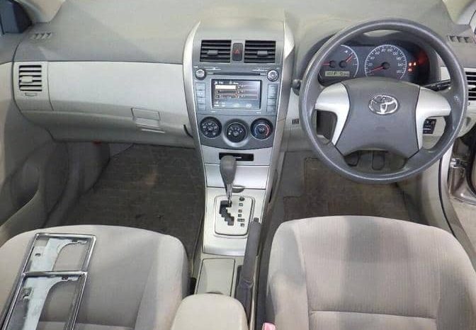 TOYOTA COROLLA AXIO full