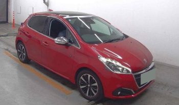 PEUGEOT 208 full