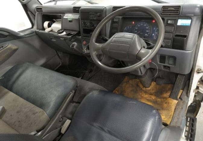MITSUBISHI FUSO CANTER full