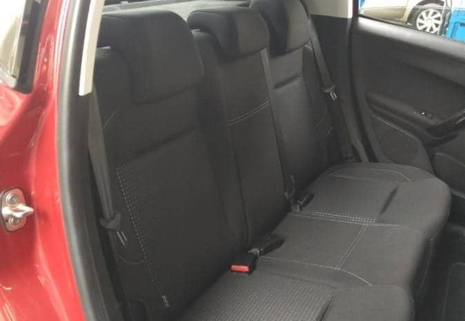 PEUGEOT 208 full