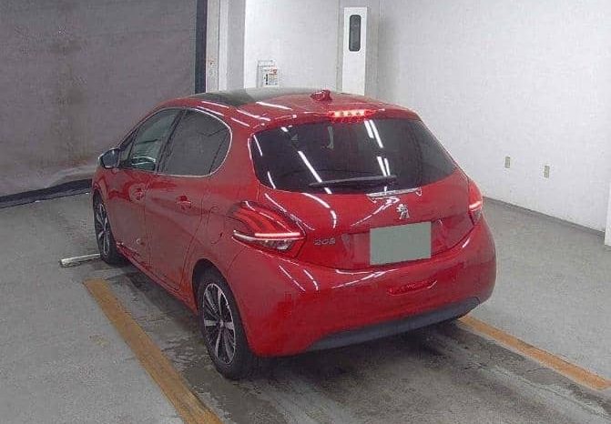 PEUGEOT 208 full