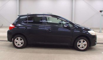 TOYOTA AURIS full