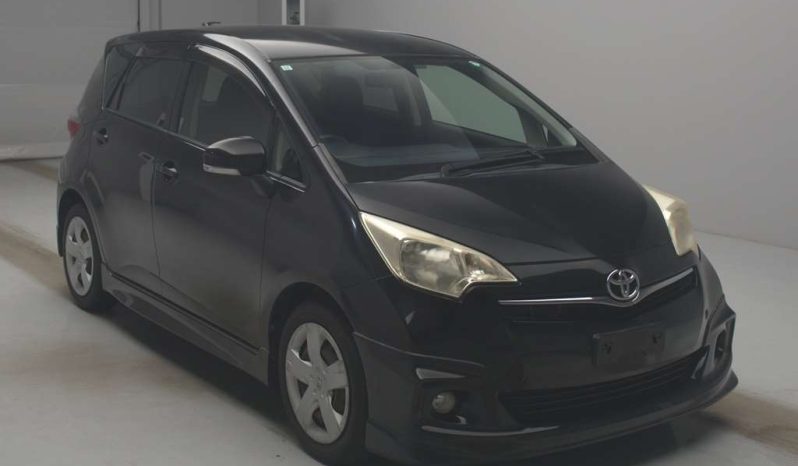 TOYOTA RACTIS full